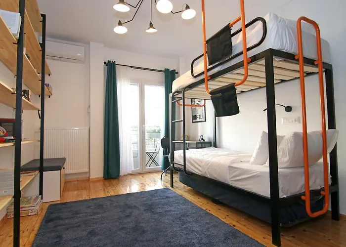 The 4 Travellers 塞萨洛尼基